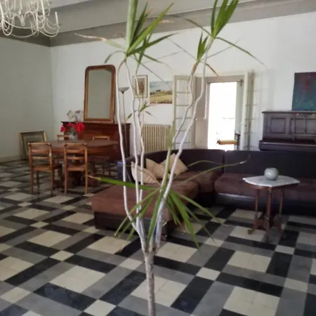 L'oustalounet Chambres D'hotes 3* كانيو سور مير