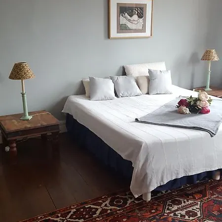 Alojamento de Acomodação e Pequeno-almoço L'oustalounet Chambres D'hotes 3*