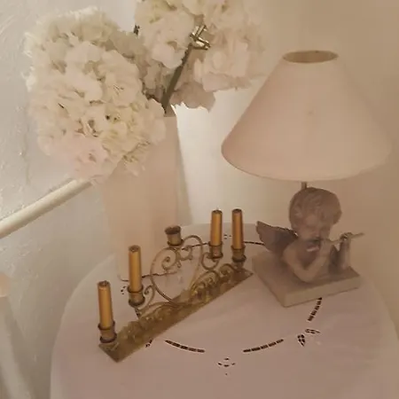 Couette-café L'oustalounet Chambres D'hotes 3*